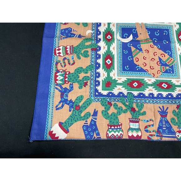 Vtg Wamcraft Bandana Southwestern Misprinted Wolf Off Center Cut 19 ¾” X 21” - Picture 2 of 5